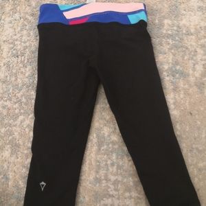 Ivivva Girls Reversible Crop Leggings, Size 6